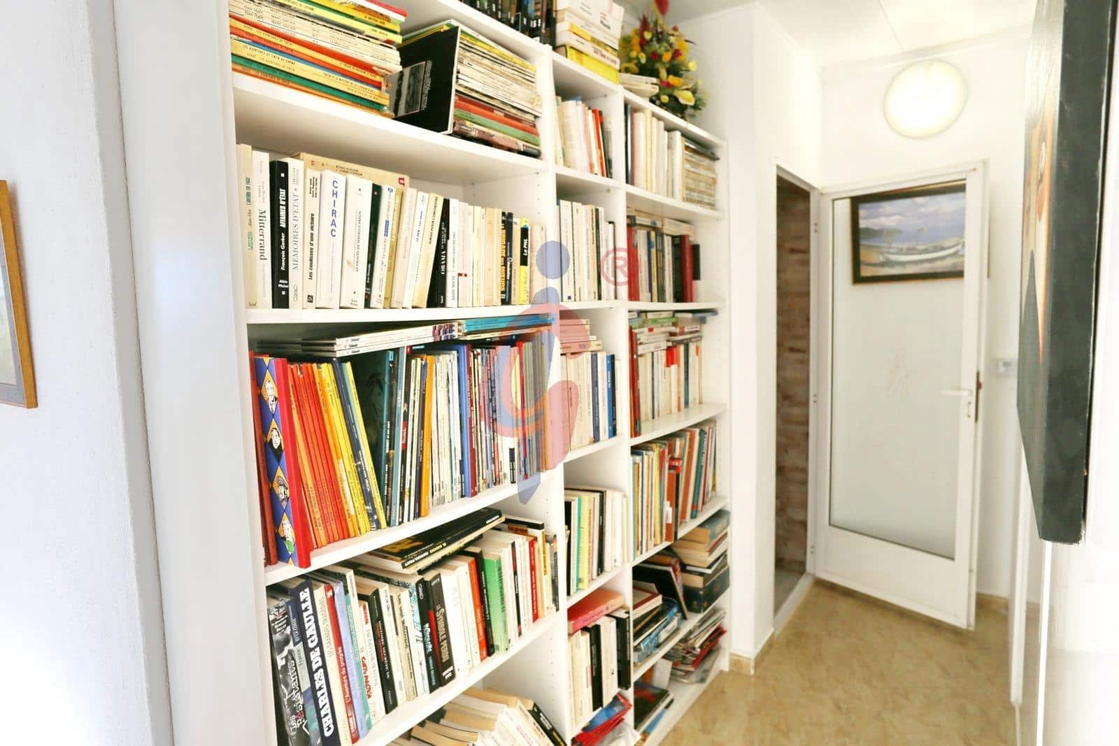 3 quarto Penthouse para venda em Guardamar del Segura com piscina - 249 750 € (Ref: 9435075)