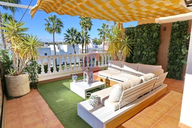 3 soverom Penthouse til salgs i Guardamar del Segura med svømmebasseng - € 228 000 (Ref: 9435075)