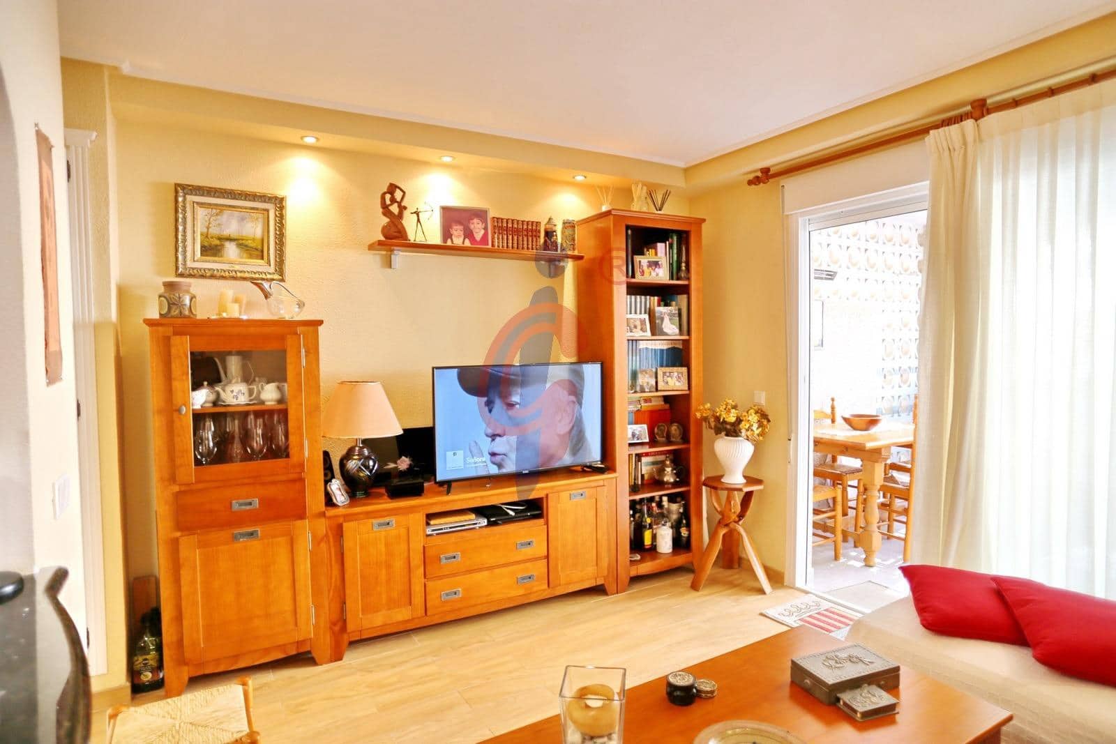 Apartamento de 1 habitación en Guardamar del Segura en venta - 143.000 € (Ref: 9435076)