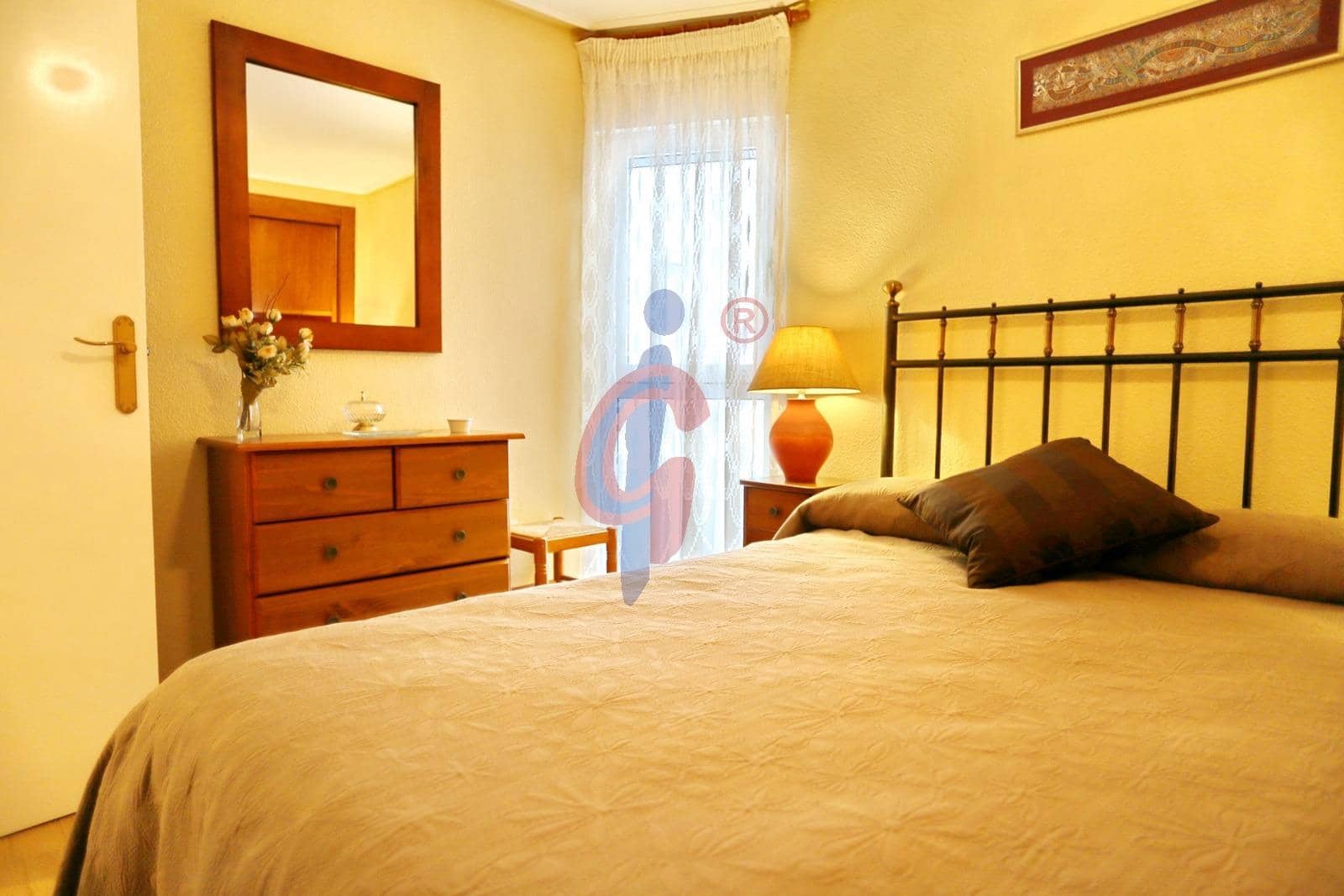 Apartamento de 1 habitación en Guardamar del Segura en venta - 143.000 € (Ref: 9435076)