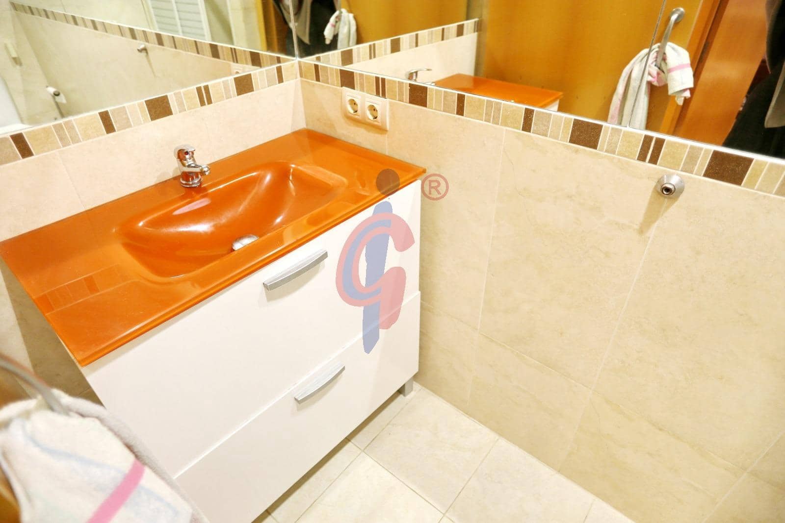 1 bedroom Bungalow for sale in Torrevieja - € 99,990 (Ref: 9452240)