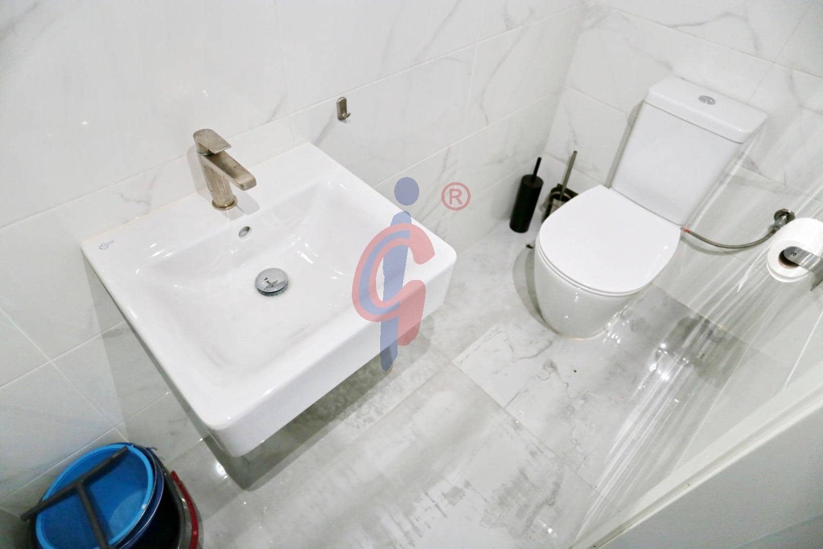 Ufficio da affittare in Guardamar del Segura - 1.300 € (Rif: 9456381)