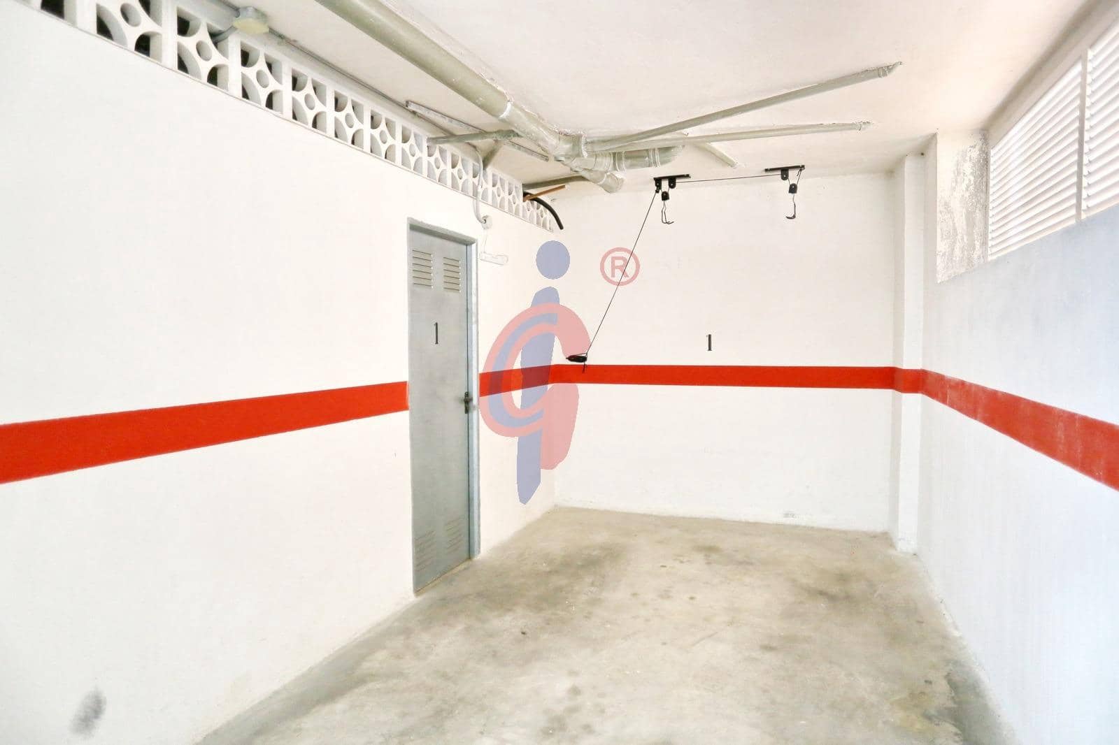 2 makuuhuone Asunto myytävänä paikassa Guardamar del Segura mukana 
autotalli - 174 990 € (Ref: 9468550)