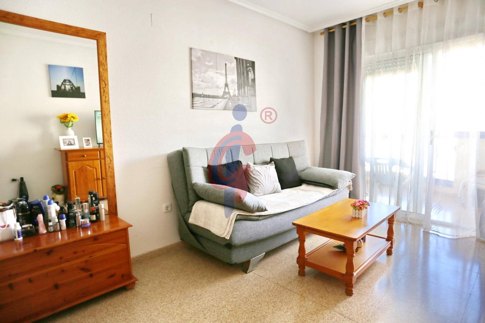 2 makuuhuone Asunto myytävänä paikassa Guardamar del Segura mukana 
autotalli - 174 990 € (Ref: 9468550)