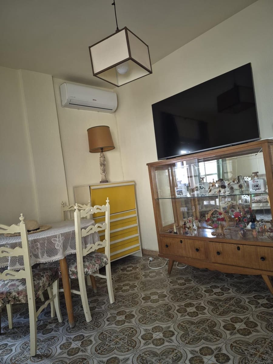 3 soveværelse Lejlighed til salg i Torrevieja - € 159.750 (Ref: 9474269)