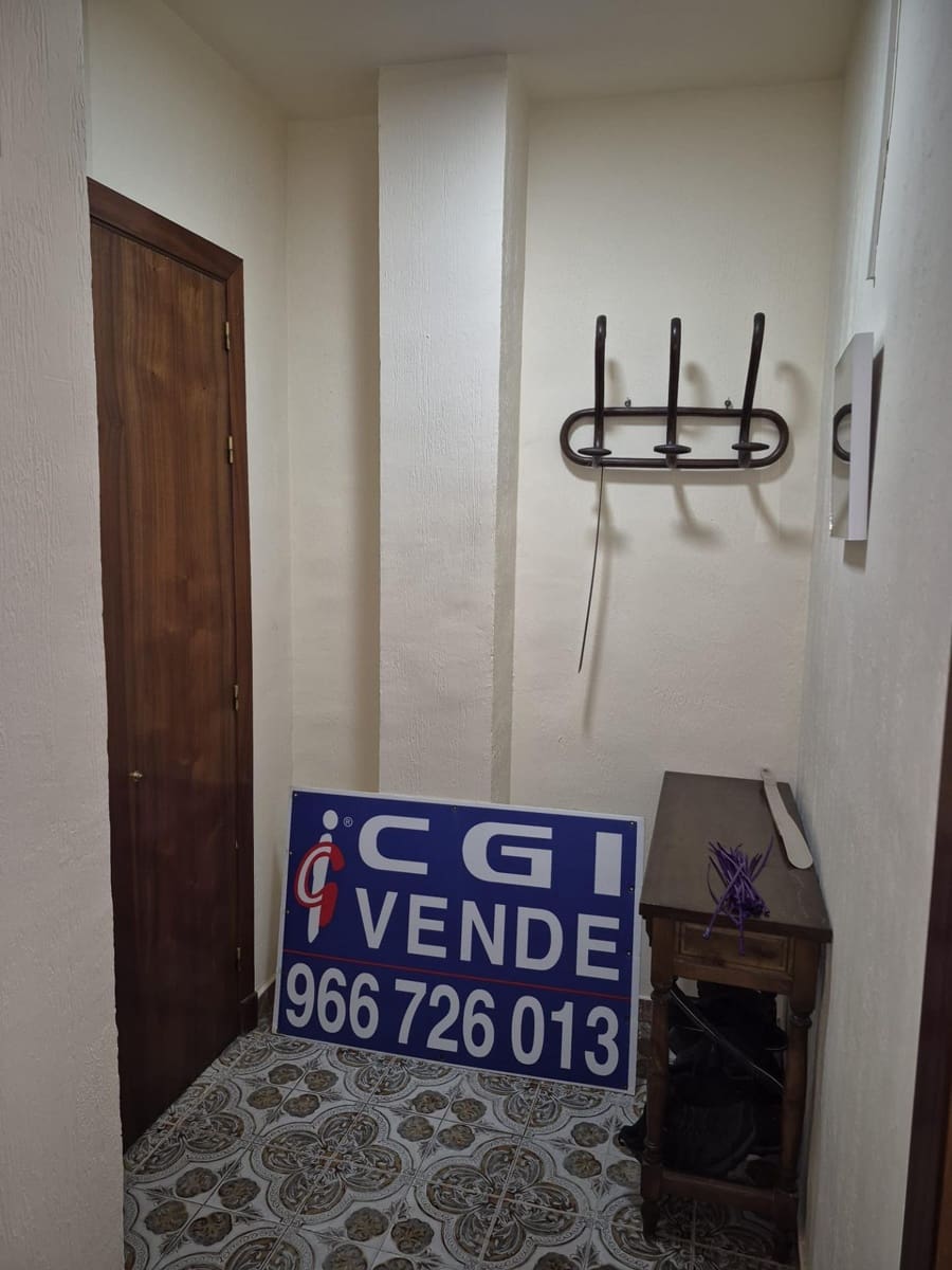 3 soveværelse Lejlighed til salg i Torrevieja - € 159.750 (Ref: 9474269)