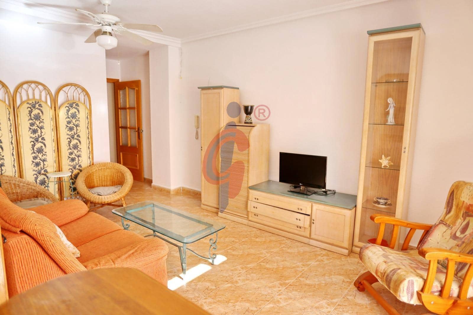 Piso de 2 habitaciones en Guardamar del Segura en venta con piscina - 169.950 € (Ref: 9474270)