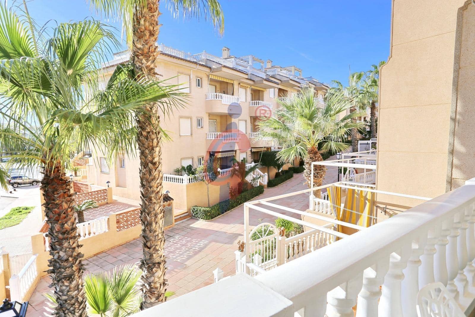 1 bedroom Flat for sale in Guardamar del Segura with pool - € 159,500 (Ref: 9495394)