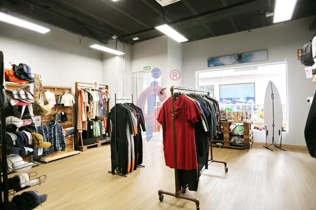 3 soveværelse Virksomhed til salg i Guardamar Playa, Guardamar del Segura - € 280.000 (Ref: 9502463)