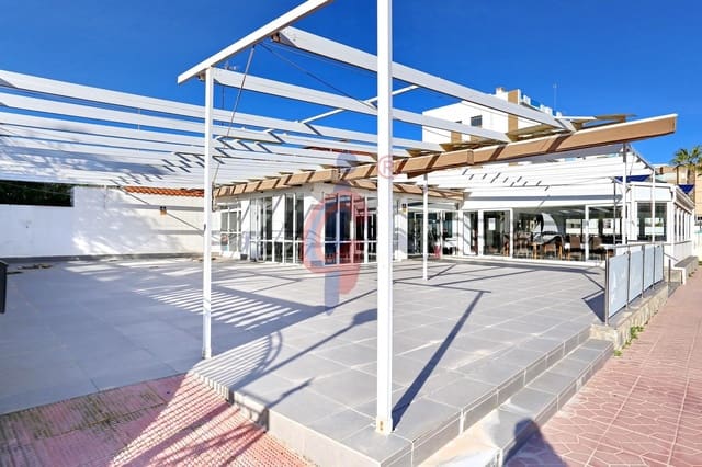 Restaurant/bar te koop in Guardamar Playa, Guardamar del Segura met garage - € 1.495.000 (Ref: 9502464)