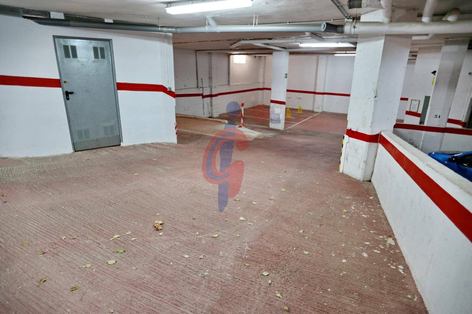 Garage à vendre à Guardamar del Segura - 9 750 € (Ref: 9504395)