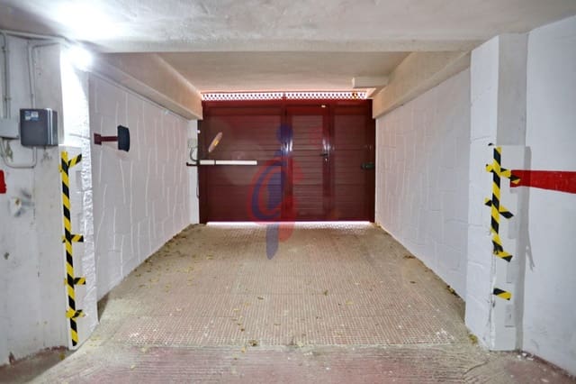 Garage à vendre à Las Viñas, Guardamar del Segura - 9 750 € (Ref: 9504395)