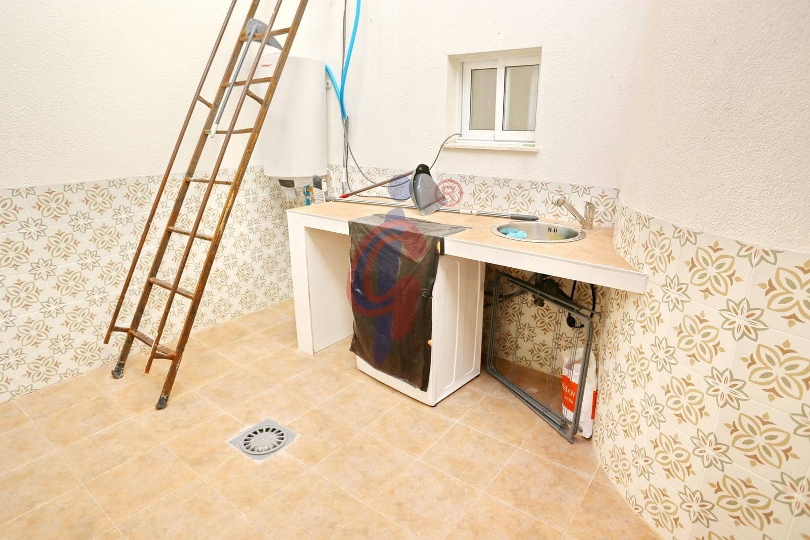 2 bedroom Apartment for rent in Guardamar del Segura - € 800 (Ref: 9509046)