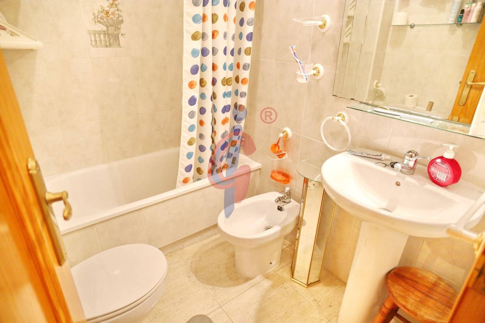 Studio til salg i Guardamar del Segura med swimmingpool - € 90.000 (Ref: 9519036)