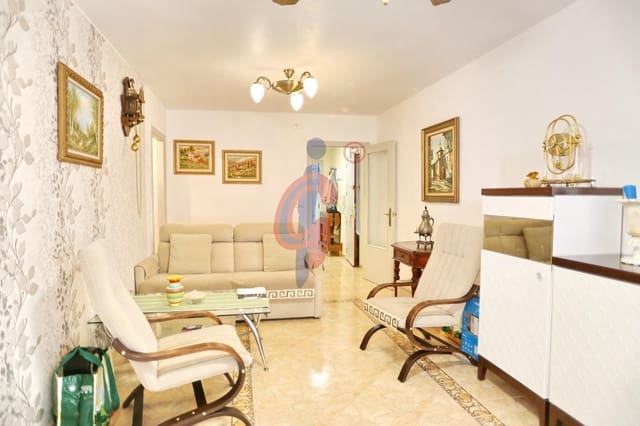 Piso de 2 habitaciones en Zona Pueblo, Guardamar del Segura en venta - 179.990 € (Ref: 9530884)