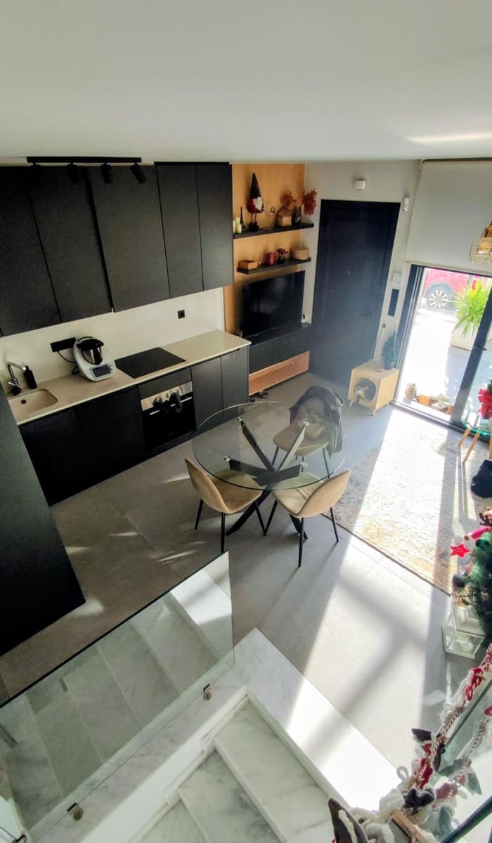 3 camera da letto Villetta a Schiera in vendita in Guardamar del Segura con piscina garage - 399.000 € (Rif: 9548352)