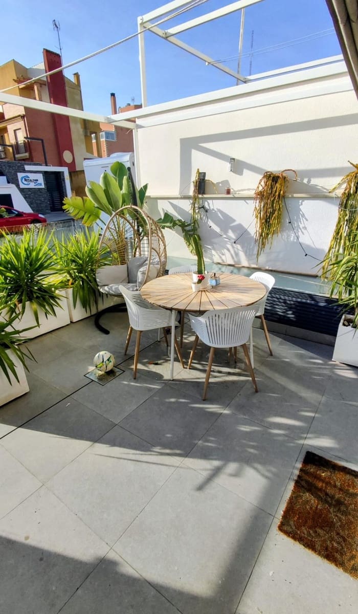 3 camera da letto Villetta a Schiera in vendita in Guardamar del Segura con piscina garage - 399.000 € (Rif: 9548352)