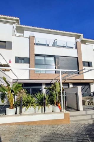 3 quarto Moradia em Banda para venda em Los Secanos, Guardamar del Segura com piscina garagem - 399 000 € (Ref: 9548352)