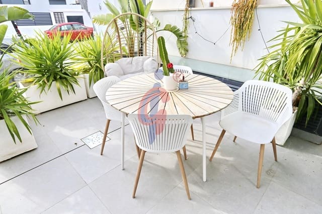 3 soveværelse Rækkehus til salg i Los Secanos, Guardamar del Segura med swimmingpool garage - € 399.000 (Ref: 9548352)