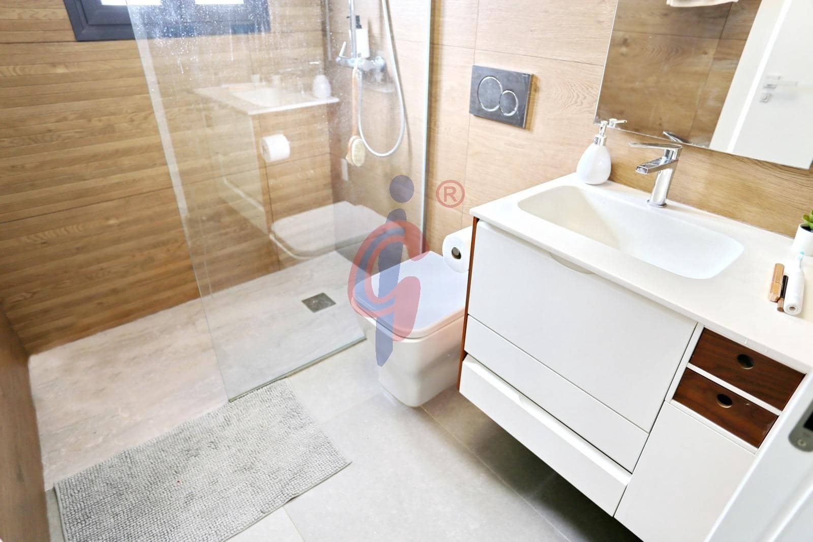 4 bedroom Terraced Villa for sale in Guardamar del Segura with pool garage - € 385,000 (Ref: 9548352)