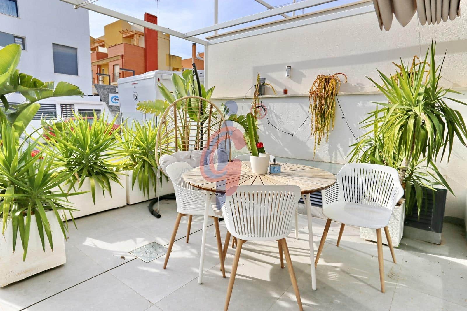 4 bedroom Terraced Villa for sale in Guardamar del Segura with pool garage - € 385,000 (Ref: 9548352)