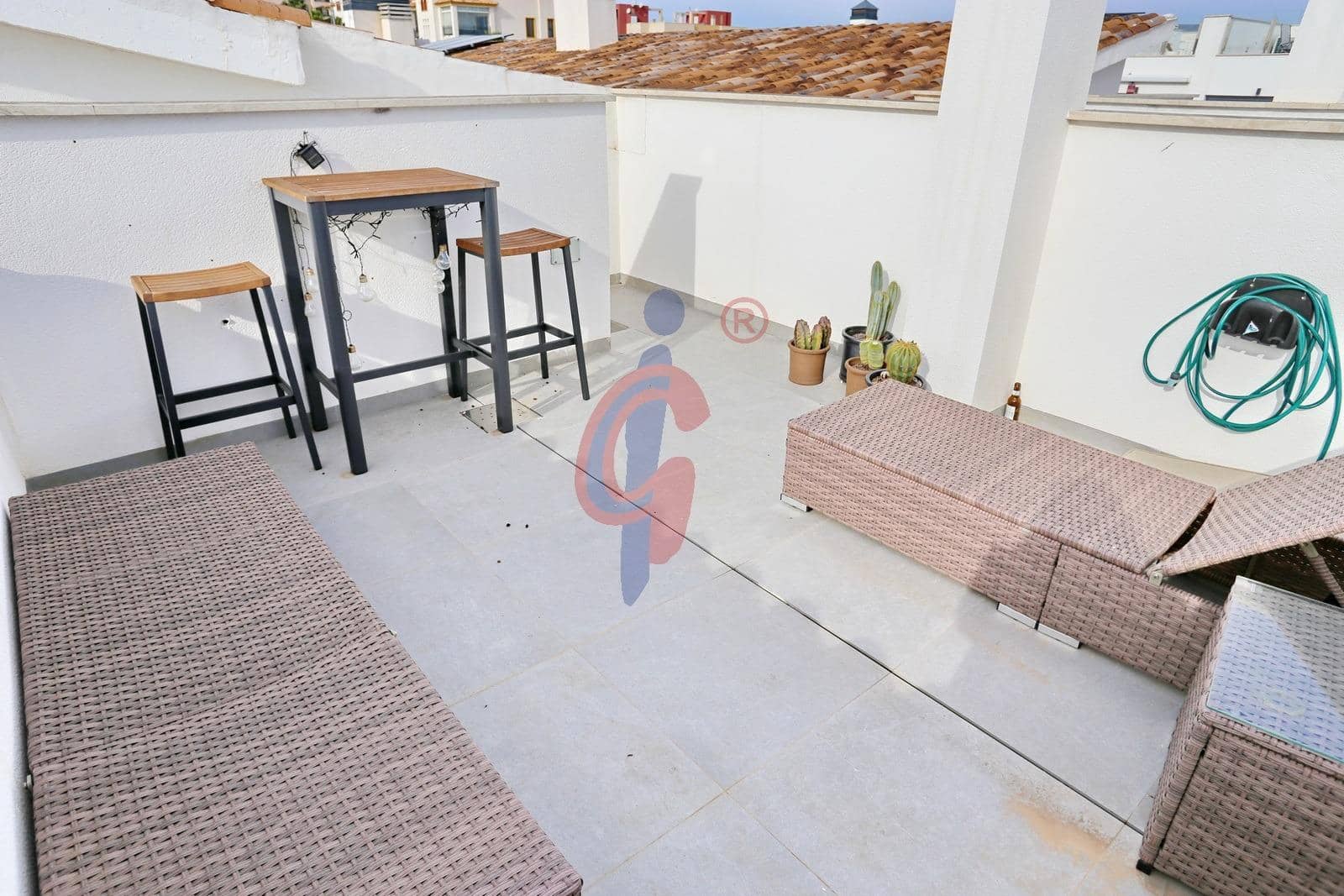 4 bedroom Terraced Villa for sale in Guardamar del Segura with pool garage - € 385,000 (Ref: 9548352)