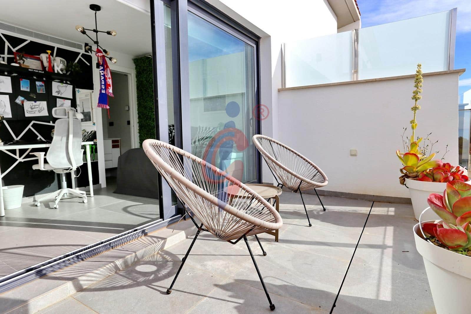 4 bedroom Terraced Villa for sale in Guardamar del Segura with pool garage - € 379,900 (Ref: 9548352)