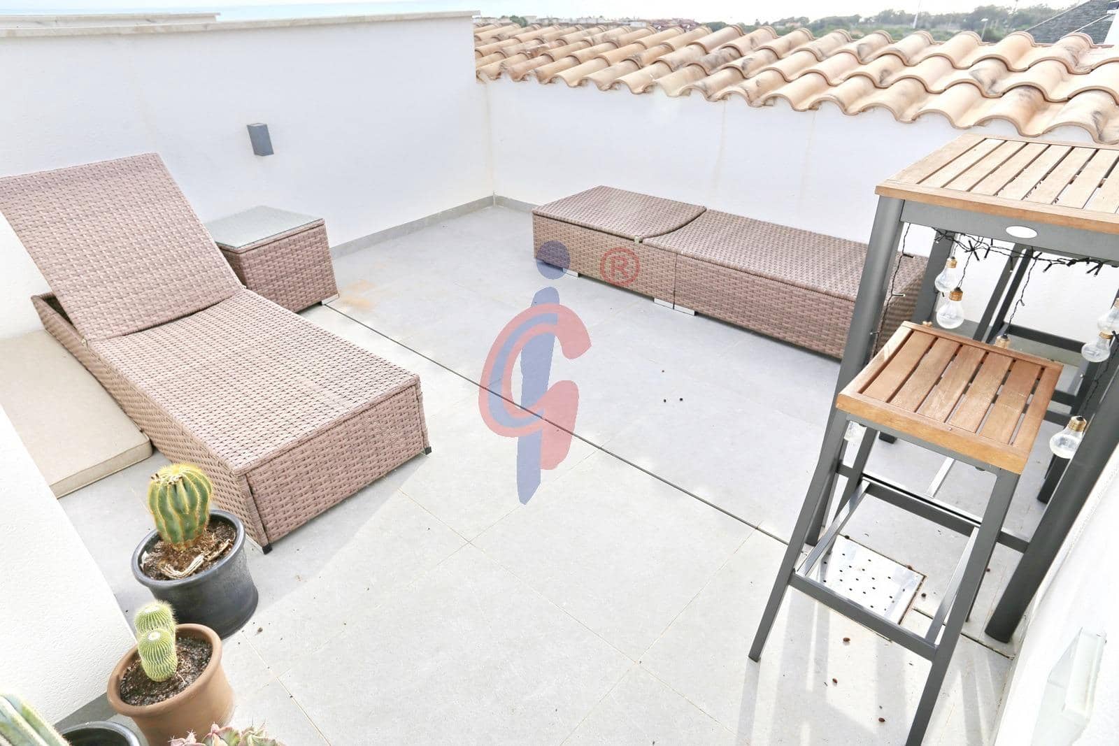 4 bedroom Terraced Villa for sale in Guardamar del Segura with pool garage - € 379,900 (Ref: 9548352)
