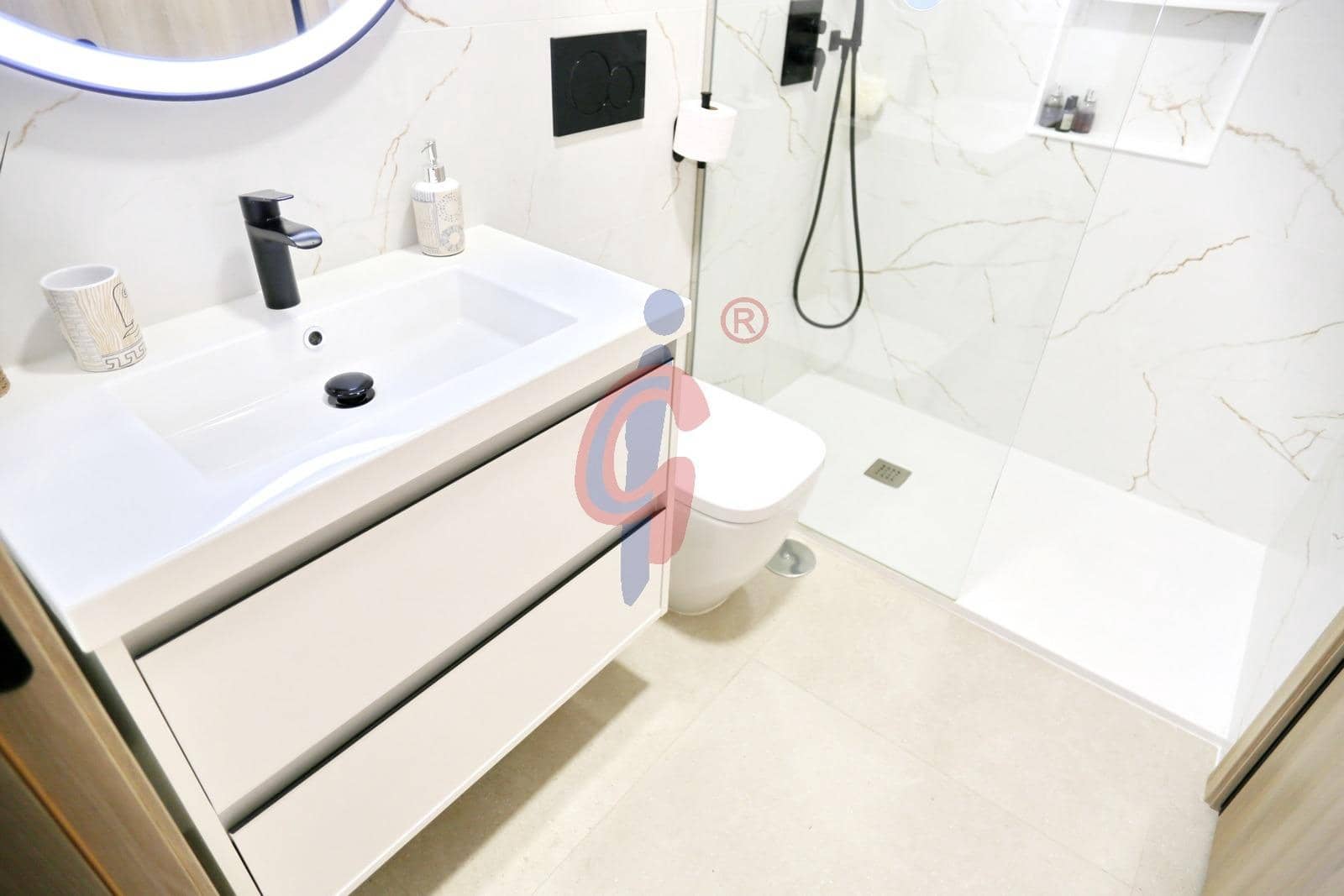 3 quarto Apartamento para venda em Guardamar del Segura com piscina garagem - 264 950 € (Ref: 9548353)