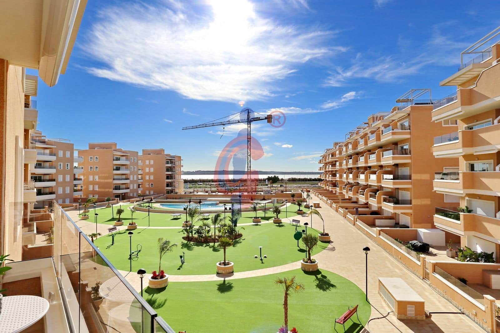 3 quarto Apartamento para venda em Guardamar del Segura com piscina garagem - 264 950 € (Ref: 9548353)