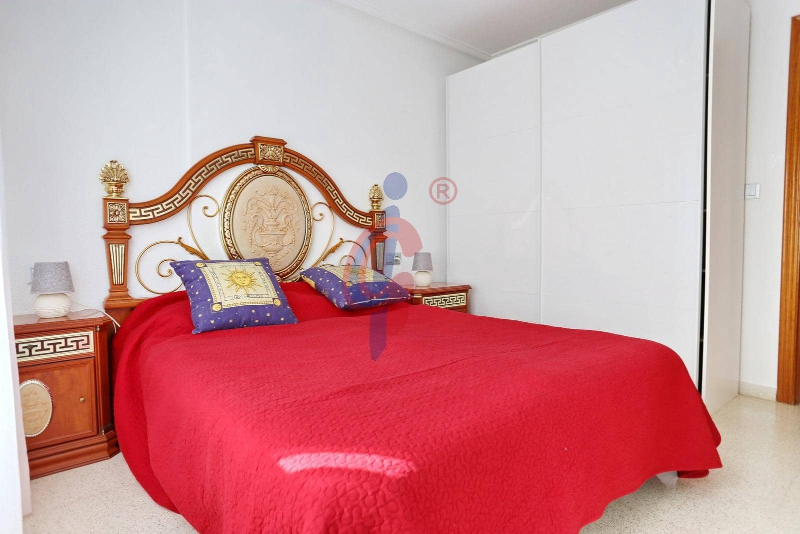 2 makuuhuone Asunto vuokrattavana paikassa Guardamar del Segura mukana 
autotalli - 800 € (Ref: 9555980)