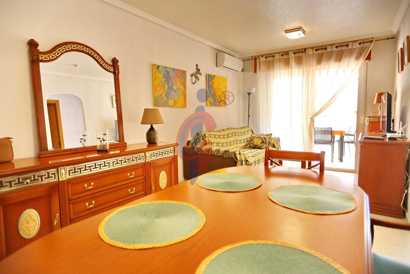 2 makuuhuone Asunto vuokrattavana paikassa Guardamar del Segura mukana 
autotalli - 800 € (Ref: 9555980)