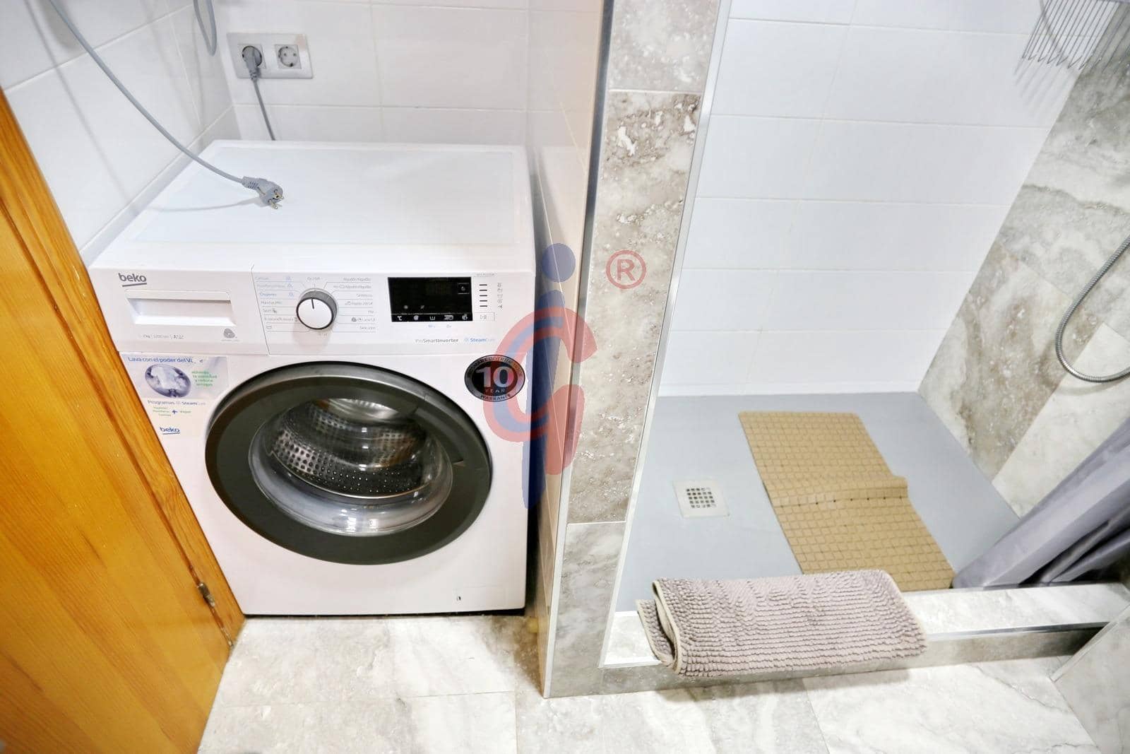 2 makuuhuone Asunto vuokrattavana paikassa Guardamar del Segura mukana 
autotalli - 800 € (Ref: 9555980)