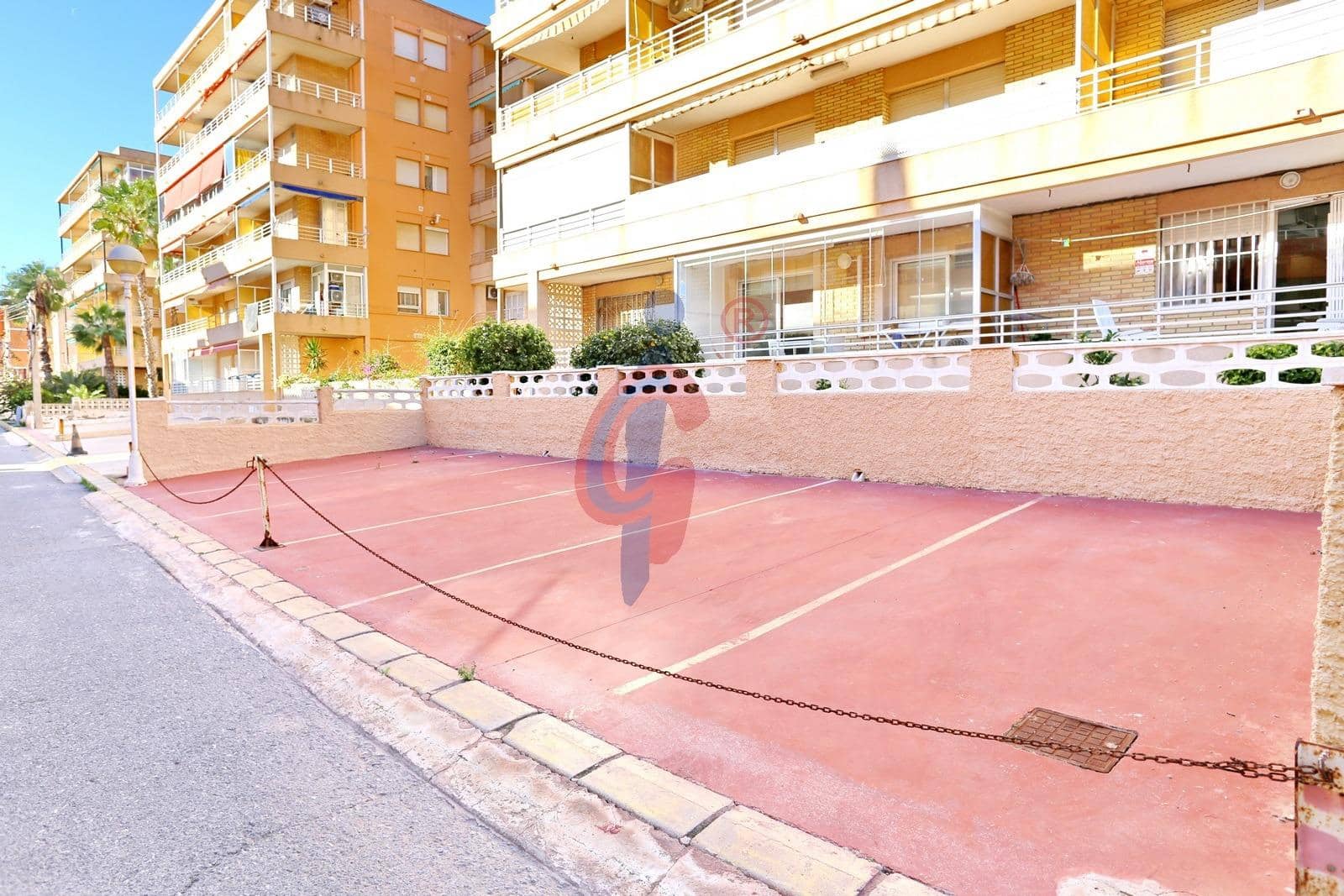2 bedroom Flat for sale in Guardamar del Segura - € 143,800 (Ref: 9568799)