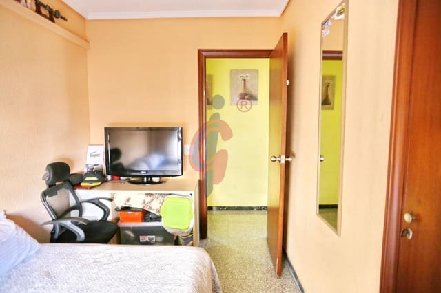 3 makuuhuone Huoneisto myytävänä paikassa Zona Pueblo, Guardamar del Segura - 139 750 € (Ref: 9615642)