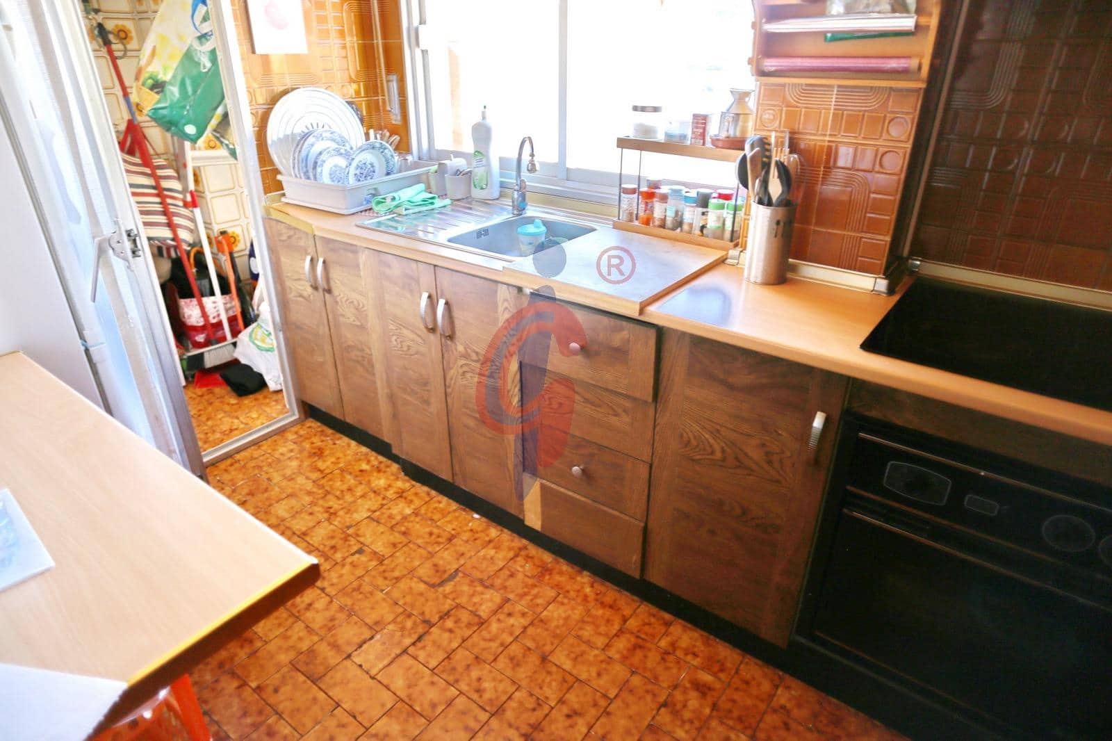 3 makuuhuone Huoneisto myytävänä paikassa Guardamar del Segura - 139 750 € (Ref: 9615642)