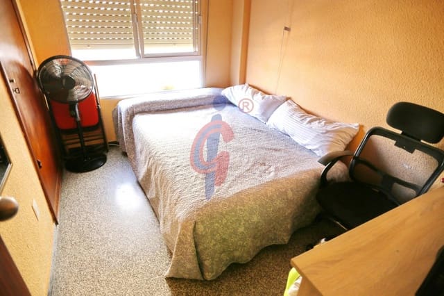 3 makuuhuone Huoneisto myytävänä paikassa Zona Pueblo, Guardamar del Segura - 139 750 € (Ref: 9615642)