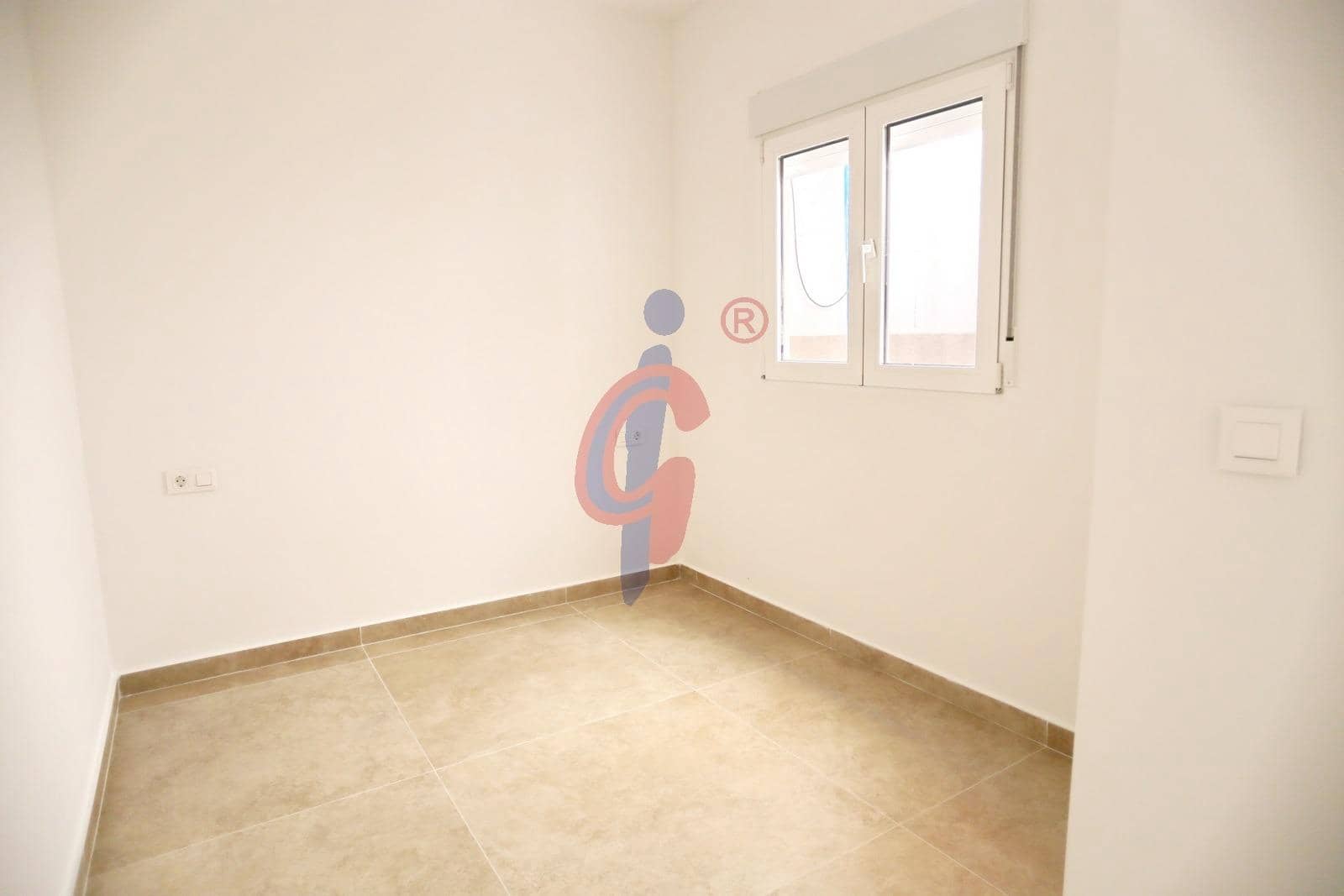 3 soveværelse Rækkehus til salg i Guardamar del Segura - € 329.000 (Ref: 9615648)