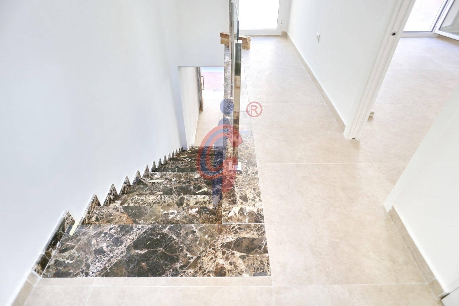 3 soveværelse Rækkehus til salg i Guardamar del Segura - € 329.000 (Ref: 9615648)