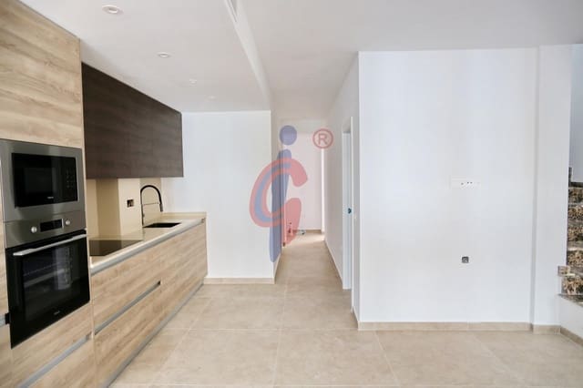 3 sypialnia Dom szeregowy na sprzedaż w Zona Pueblo, Guardamar del Segura - 279 950 € (Ref: 9615648)