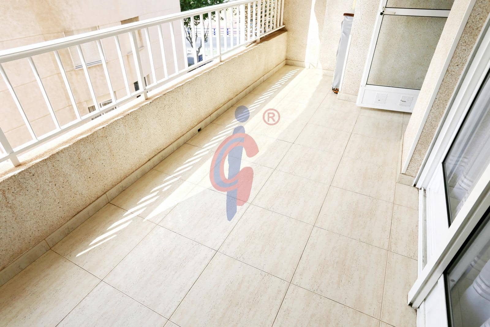 2 bedroom Apartment for sale in Guardamar del Segura with pool garage - € 179,950 (Ref: 9630146)