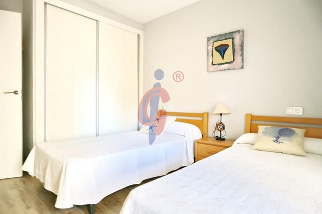 2 soveværelse Lejlighed til salg i Guardamar Playa, Guardamar del Segura - € 228.000 (Ref: 9637714)