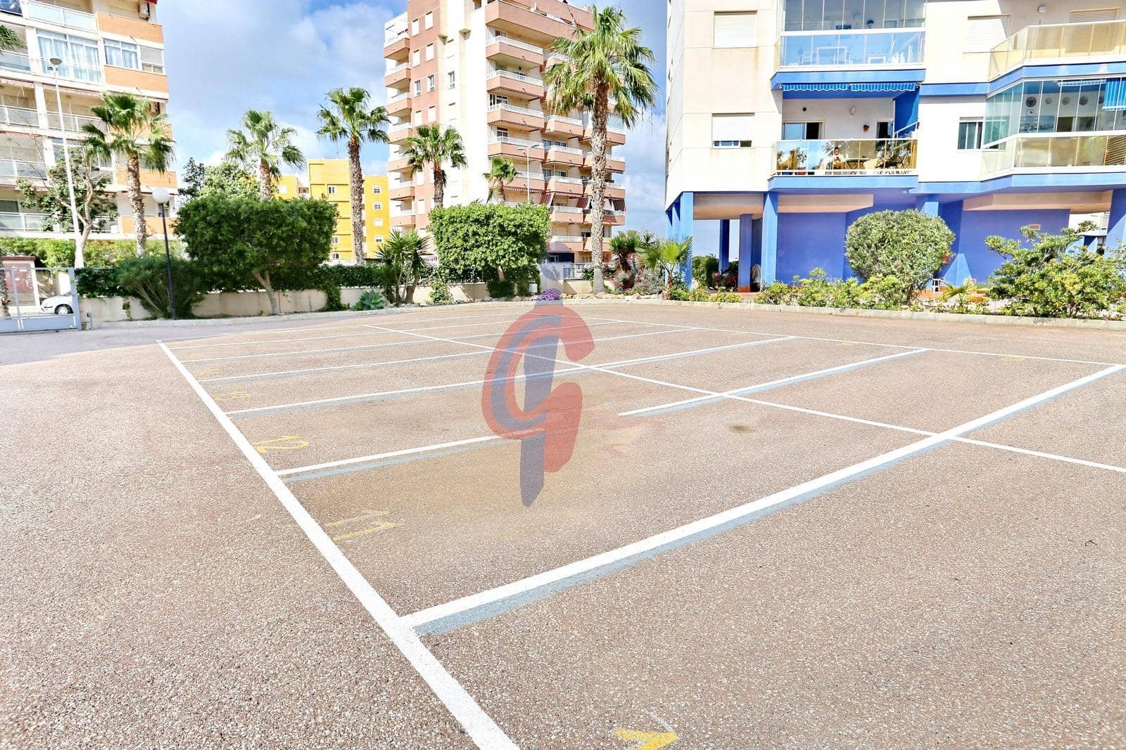 3 Zimmer Apartment zu verkaufen in Guardamar del Segura mit Pool Garage - 189.995 € (Ref: 9645141)