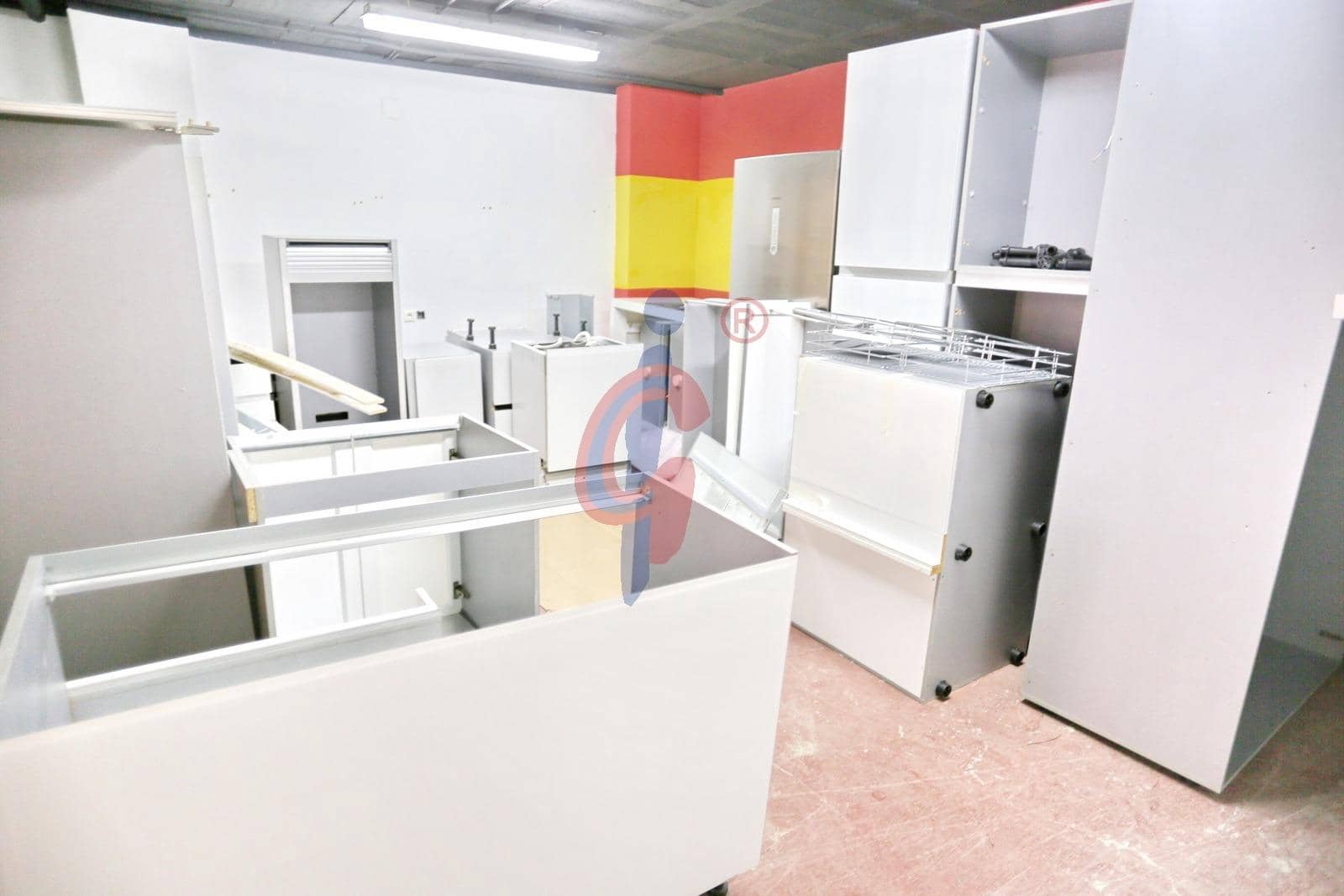 Commercieel te koop in Guardamar del Segura - € 179.900 (Ref: 9648276)