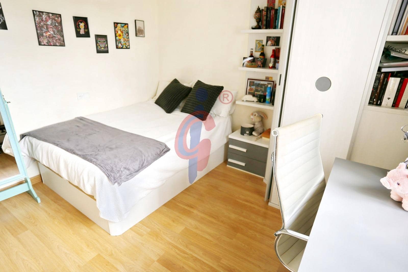 Ático de 3 habitaciones en Guardamar del Segura en venta - 249.950 € (Ref: 9659530)