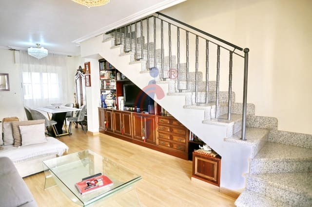 3 soverom Penthouse til salgs i Las Viñas, Guardamar del Segura - € 249 950 (Ref: 9659530)
