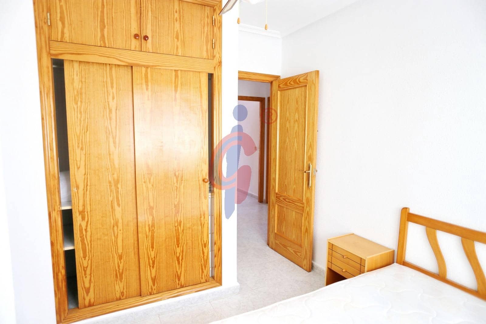 Apartamento de 3 habitaciones en Guardamar del Segura en venta - 245.000 € (Ref: 9661976)