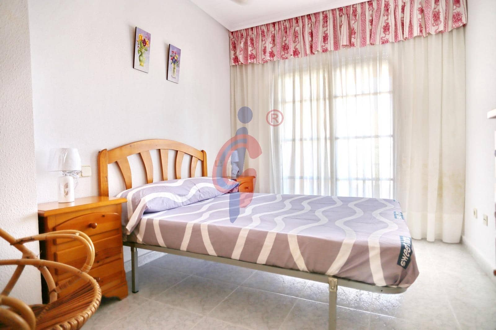 Apartamento de 3 habitaciones en Guardamar del Segura en venta - 245.000 € (Ref: 9661976)