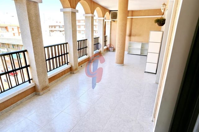 Apartamento de 3 habitaciones en Zona Pueblo, Guardamar del Segura en venta - 245.000 € (Ref: 9661976)