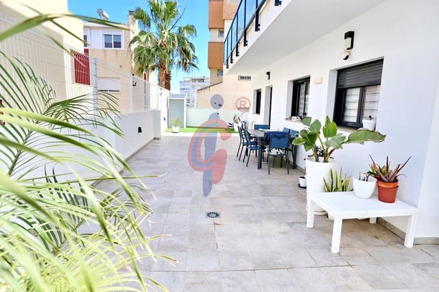 3 bedroom Apartment for sale in Los Secanos, Guardamar del Segura with pool garage - € 289,900 (Ref: 9670778)